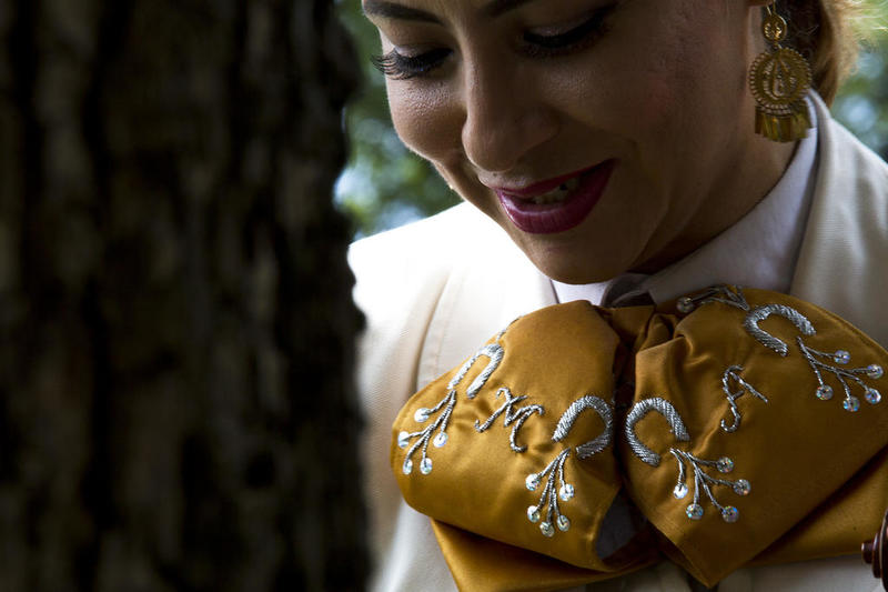 Rocio Cervantes performing outdoors